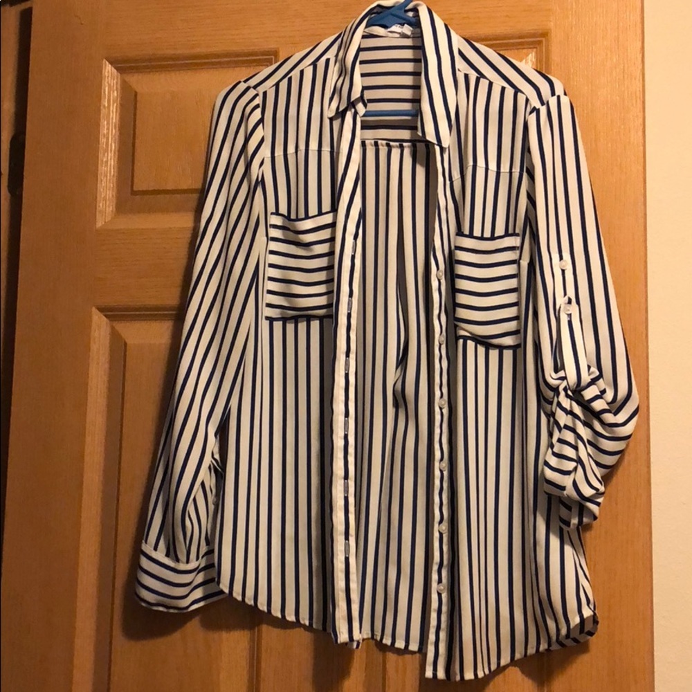 Dress button up